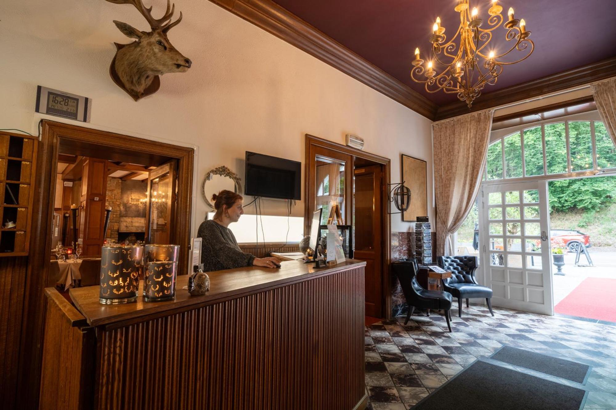 Hotel L'Eau Vive Vresse-sur-Semois Eksteriør bilde