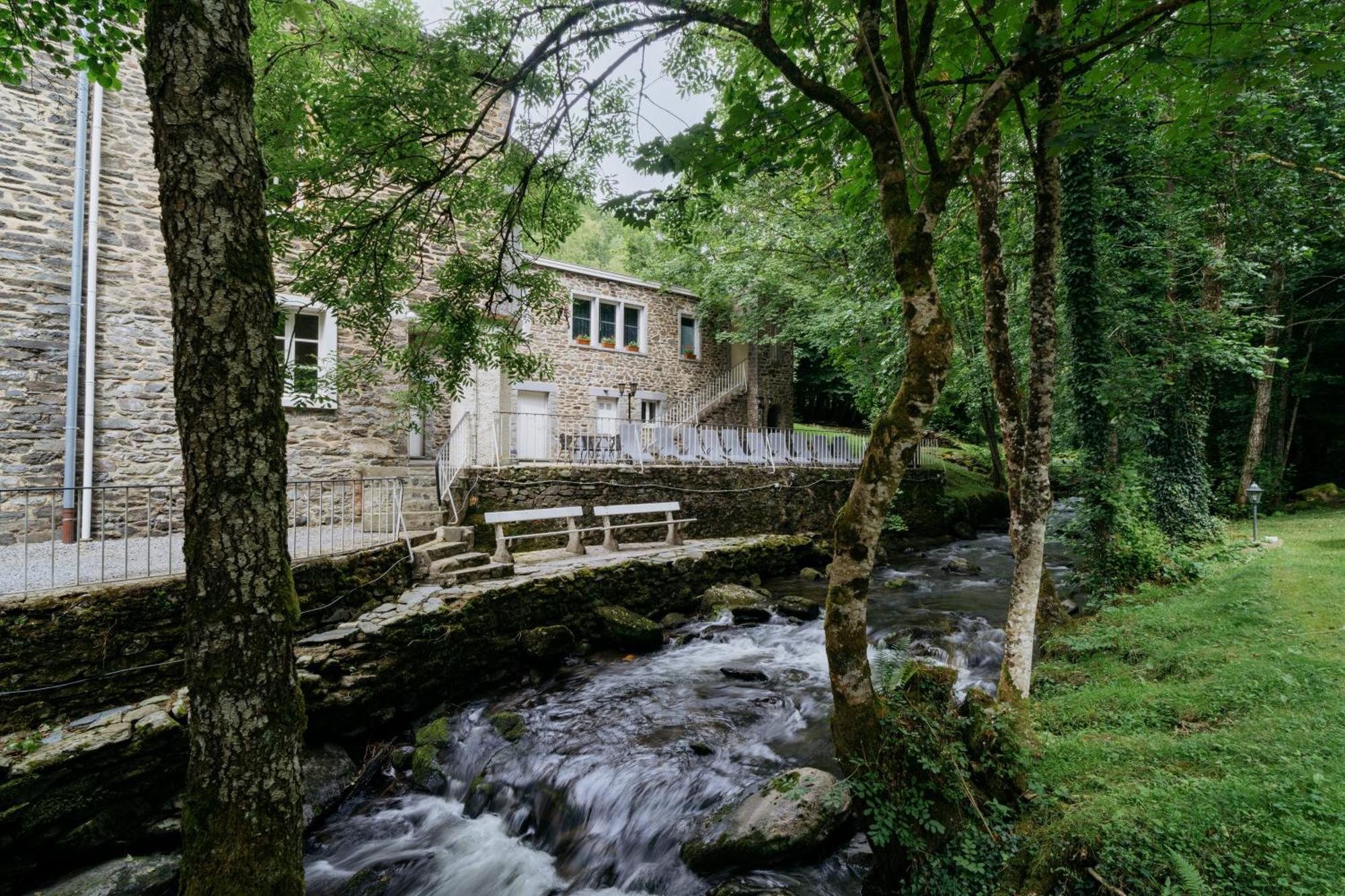 Hotel L'Eau Vive Vresse-sur-Semois Eksteriør bilde